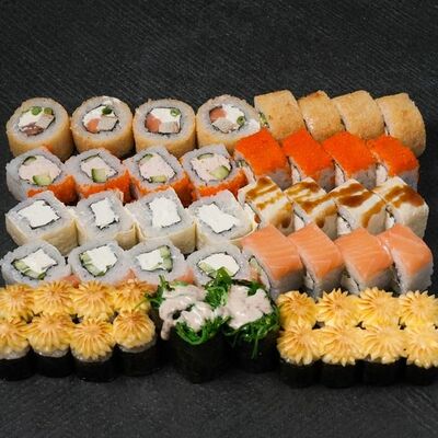 Сет Love в Life Rolls по цене 1370