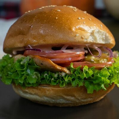 Бургер с курицей в OK PIZZA по цене 260