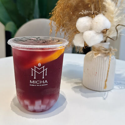 Чай с чёрным виноградом в Micha Bubble Tea & Bakery по цене 479 ₽