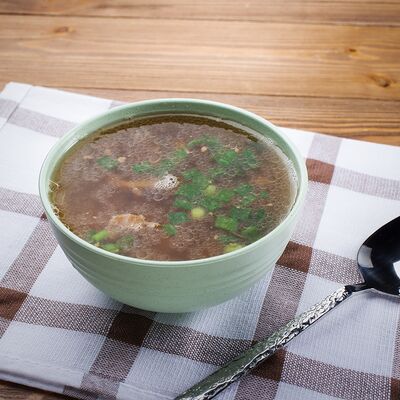 Китайский суп со свиными нитями и прозрачной лапшой в KoreaStreet по цене 499 ₽