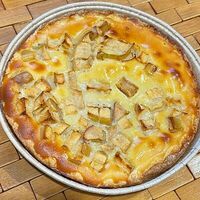 Шарлотка с яблоками в Своя пекарня