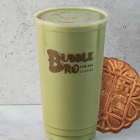 Молочный чай со вкусом матчи L + лунный пряник в Bubble Bro