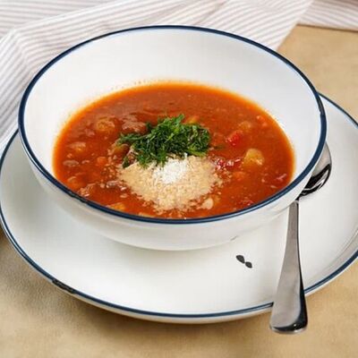 Венгерский суп-гуляш в Компот по цене 420 ₽