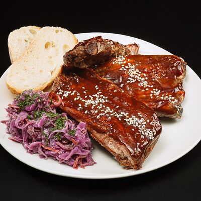 Рёбра BBQ L в Harats Pub по цене 2173 ₽