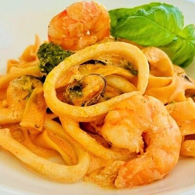 Раскатыши с морепродуктами в Троицкий по цене 1100 ₽