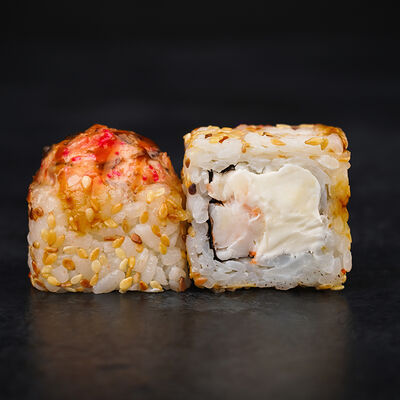 Морияма-ролл в Суши Фикс по цене 270 ₽