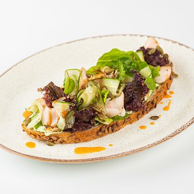 Брускетта с пастрами из индейки в Kitchen по цене 830 ₽