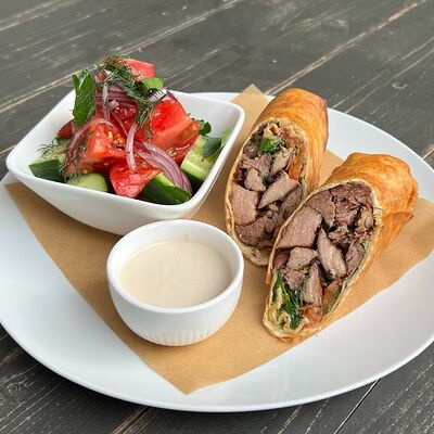 Чимичанга в Come in pub по цене 1119 ₽