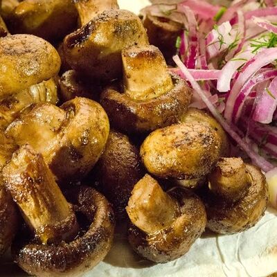 Шампиньоны в Кафе граф по цене 310 ₽