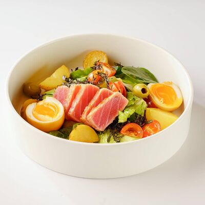 Салат с тунцом в Панда Маркет по цене 579 ₽