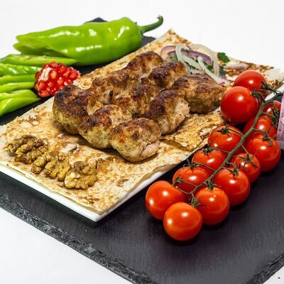 Люля-кебаб из курицы с орехами в Мацони по цене 420 ₽
