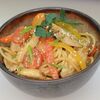 Лапша Wok с курицей и грибами в сливочном соусе в Шурманты по цене 665