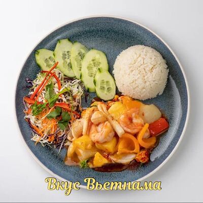 Ком Хай Шан Чуа Нгот в Вкус Вьетнама - Pho Bo по цене 680 ₽