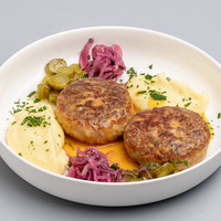 Куриные котлеты с пюре в Mojo