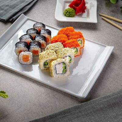 Набор роллов Ланч в Суши-бар Макс Бокс по цене 606 ₽