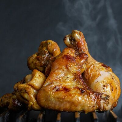 Шашлык из куриного ассорти в Много Мяса по цене 569 ₽