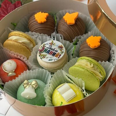 Набор сладостей 1 сентября в Кондитерская КонфеткаПитер по цене 2295 ₽