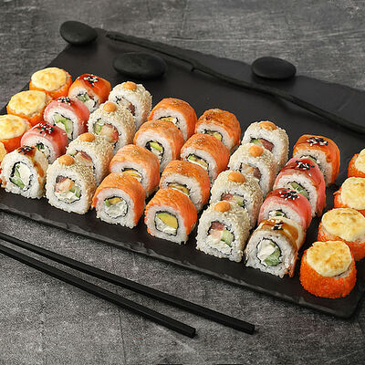 Сет Раскатал губу в Суши Мастер по цене 1679