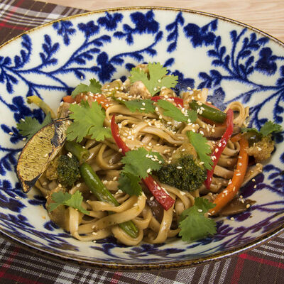 Удон с овощами в СъелБыСам по цене 289 ₽