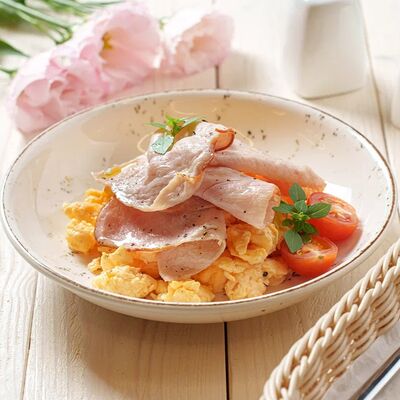 Скрембл с окороком в Сорренто по цене 350 ₽