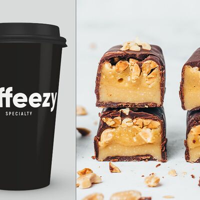 Кофе Раф Сникерс в кофе Coffeezy Specialty / Мороженое 33 пингвина по цене 320 ₽