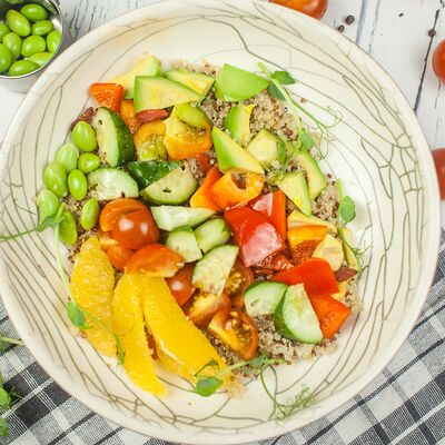 Боул с овощами и киноа в Eat fresh по цене 490 ₽