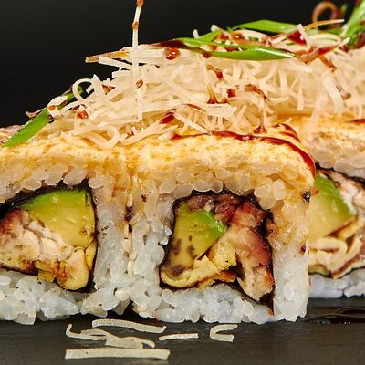 Запеченный с угрем в Bao по цене 399 ₽