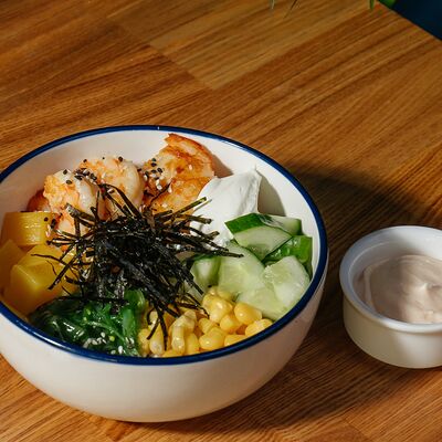 Поке с креветками в Cream Soda по цене 680 ₽