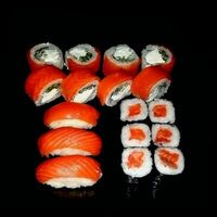 Набор Суши с лососем в SUSHI & PIZZA 812