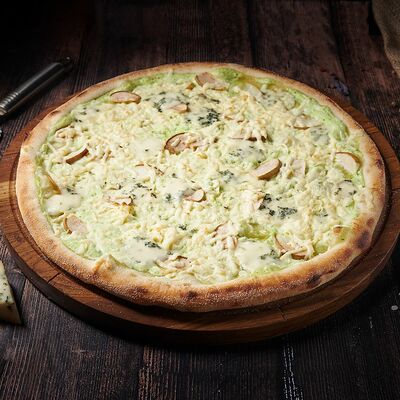 С грушей и горгонзолой D23 Пицца на тонком тесте в Пицца Хаб по цене 594 ₽