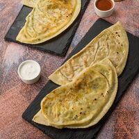Кутаб с сыром и зеленью в Птичка