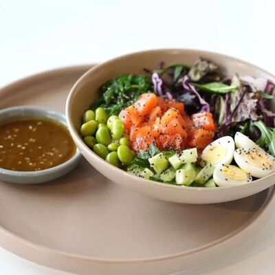 Боул с лососем в Шаверма и Пельмень по цене 4090 ₽