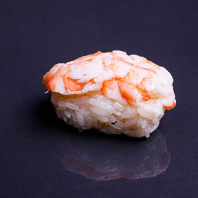 Суши с креветкой в Журавль в небе Халяль по цене 350 ₽