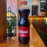 Добрый Cola в Шаурма Дубай