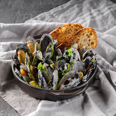 Мидии в сливочном соусе в Бабка Тарахто по цене 800 ₽