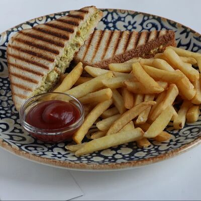 Сэндвич Курица-карри в Мука по цене 420 ₽