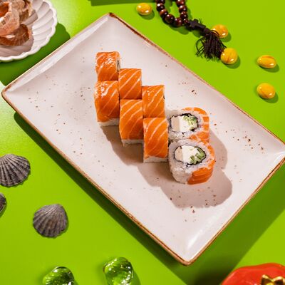 Ролл Филадельфия с лососем в Сушки на макушке по цене 1170