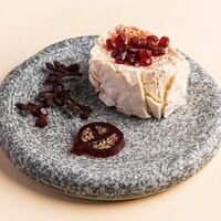 Меренговый рулет в Mouflon