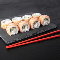 Фила с огурцом в Sushiman