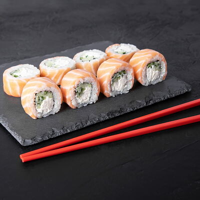 Фила с огурцом в Sushiman по цене 913 ₽