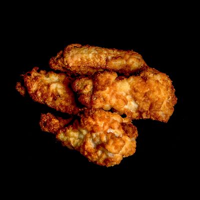  Куриные крылья острыев PIZZA EPIC FAMILY по цене 569 ₽