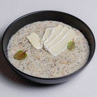 Каша овсяная с маком и сыром бри в Ресторан Европа