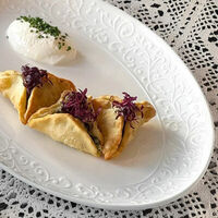 Кундюмы с сыром и сморчками в Краса