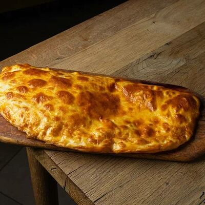 Паратха с двумя видами сыра в Джимми Чу по цене 560 ₽