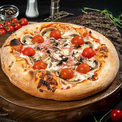 Пицца Ветчина-грибы 33см в Пицца Пала по цене 840 ₽