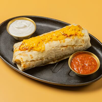 Буррито с курицей в Cuba Libre по цене 740 ₽