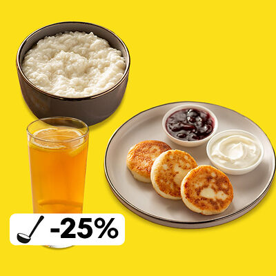 Завтрак с сырниками и кашей в Пока горячее по цене 900 ₽