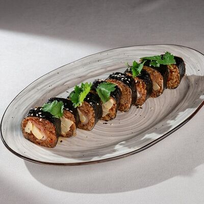 Чиз кимчи ролл в Sarang по цене 504 ₽