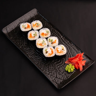 Футомаки в Pho Tom по цене 590 ₽