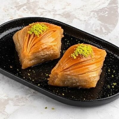 Пахлава Мидия в Adana Durum по цене 190 ₽
